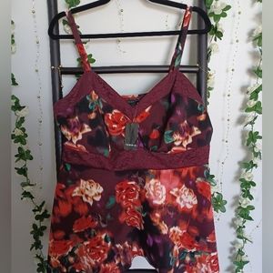 NWT Torrid Lace Peplum Top